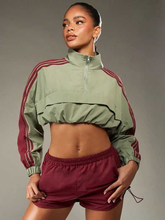 Retro Color Block Half Zip Cropped Windbreaker With Striped Sleeves