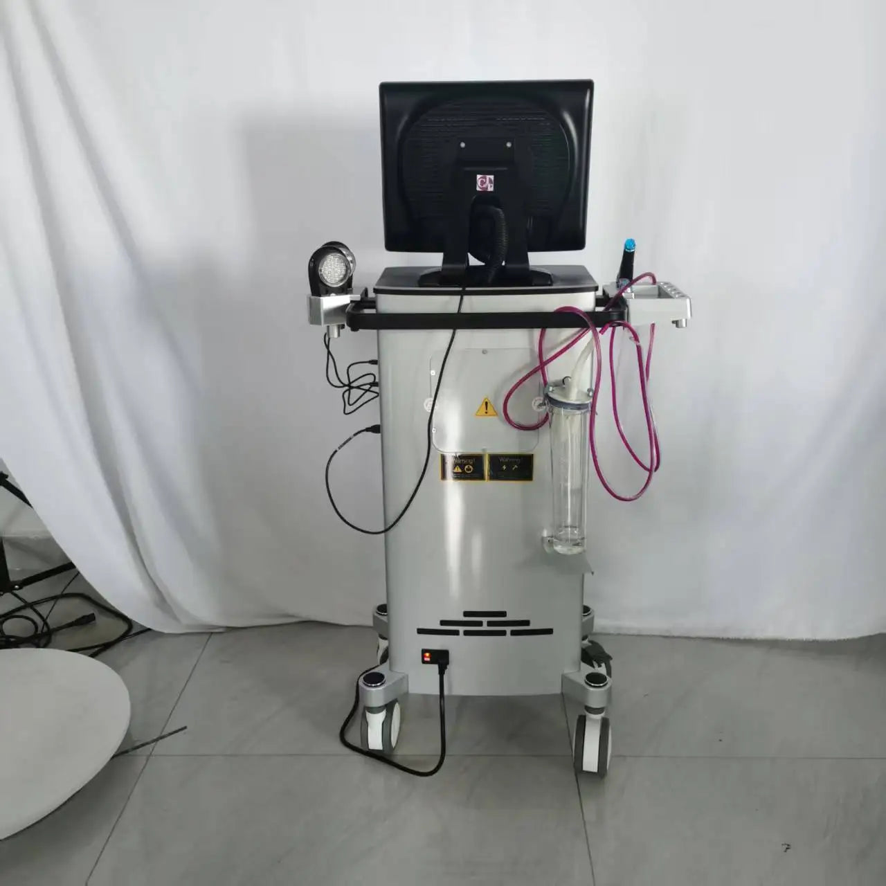 Hydra Oxygen Facial Multifunction Machine For Skin Cleaning And Rejuvenation