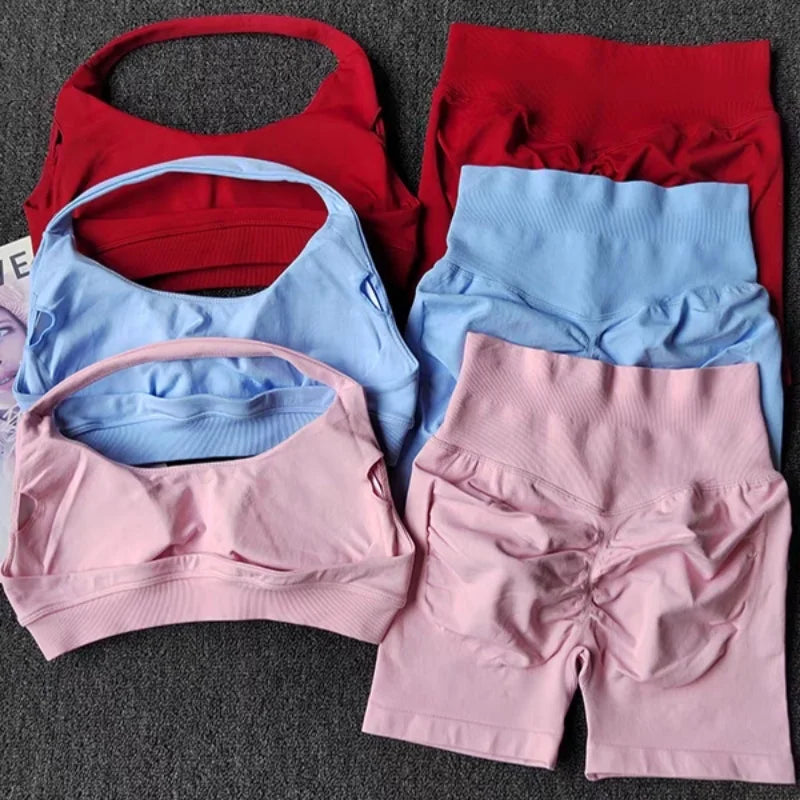 Two Piece Womens Seamless Yoga Set With High Waist Shorts